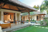   отзыв об отеле nusa dua beach hotel & spa (нуса дуа, индонезия). турагенства дают очень мало информации, да и продают туры очень дорого